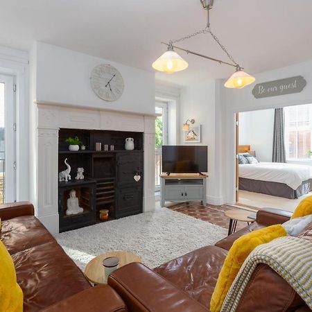 Charles Alexander Short Stay - Clifton Drive Beach Retreat Lytham St. Annes Eksteriør bilde