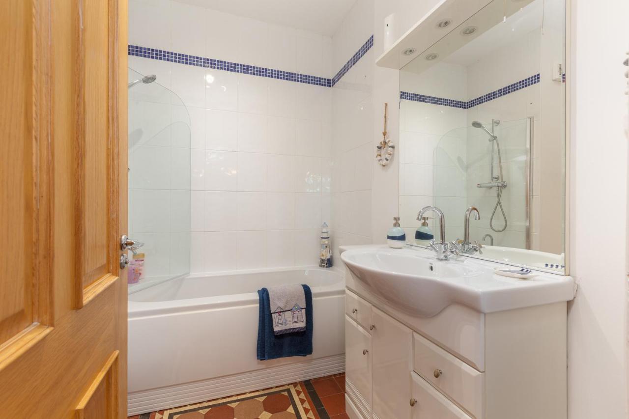 Charles Alexander Short Stay - Clifton Drive Beach Retreat Lytham St. Annes Eksteriør bilde