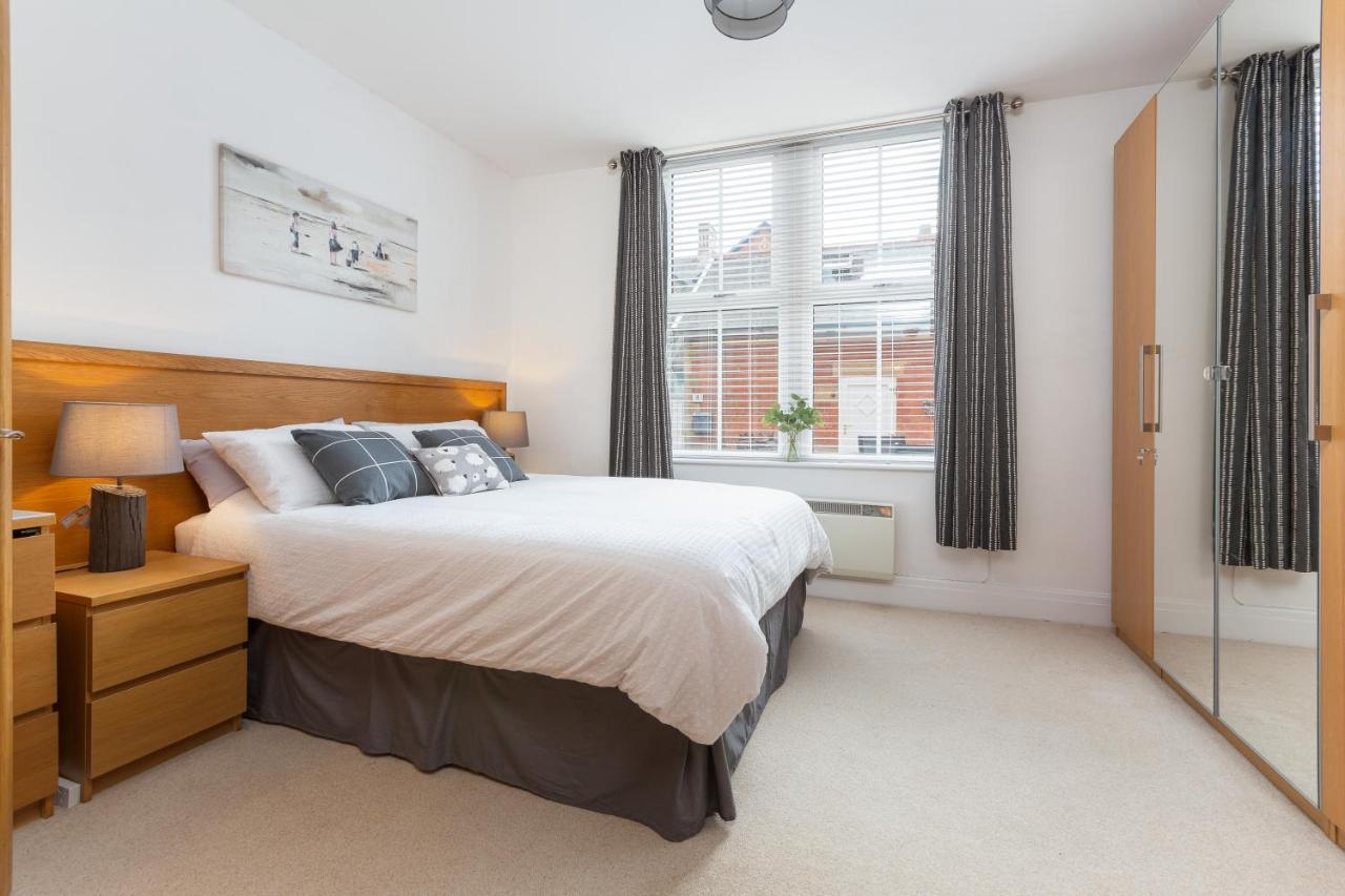 Charles Alexander Short Stay - Clifton Drive Beach Retreat Lytham St. Annes Eksteriør bilde