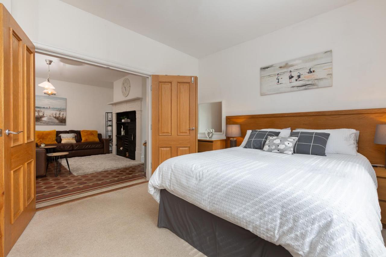 Charles Alexander Short Stay - Clifton Drive Beach Retreat Lytham St. Annes Eksteriør bilde