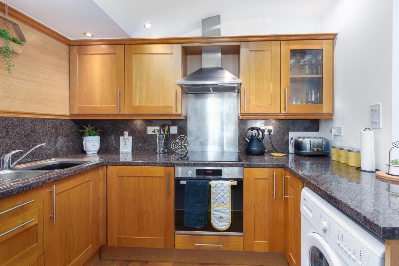 Charles Alexander Short Stay - Clifton Drive Beach Retreat Lytham St. Annes Eksteriør bilde